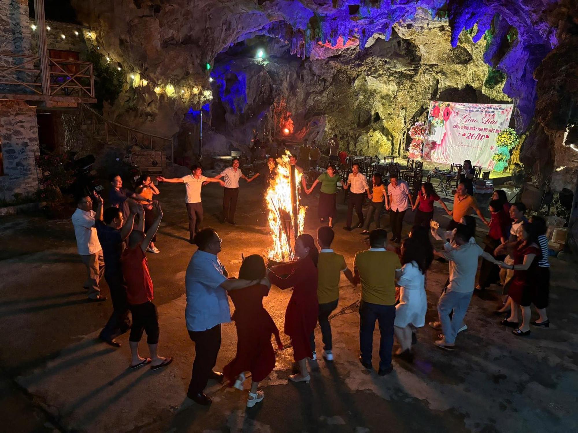 Yen Nhi Homestay Ban Gioc  Cao Bang Bagian luar foto